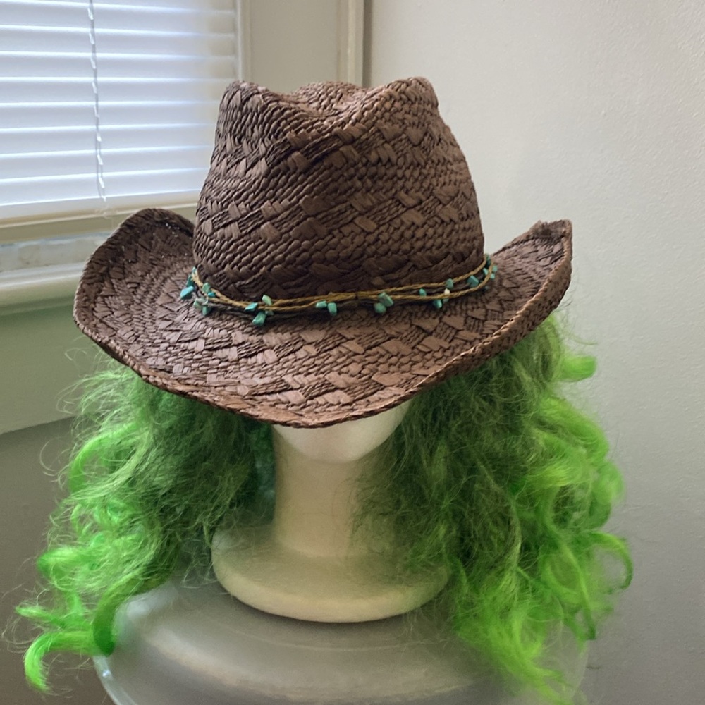 Brown color Tropical Trends brand summer Western style hat, in good condition - Picture 2 of 13